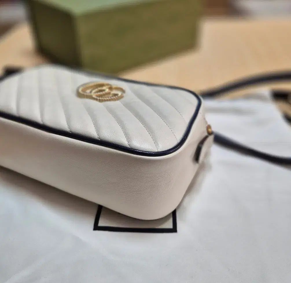 GUCCI