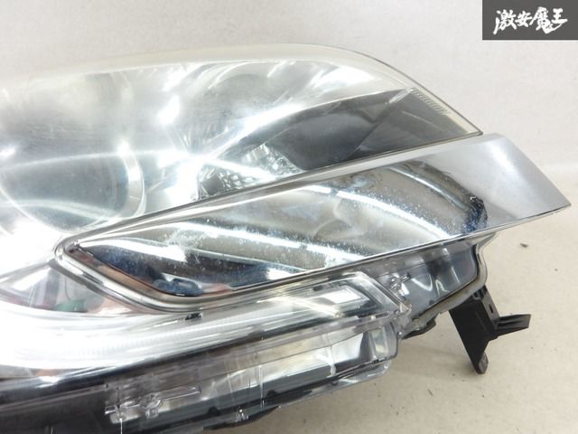 割れ無し!!】日産 純正 B21A デイズルークス HID ヘッドライト