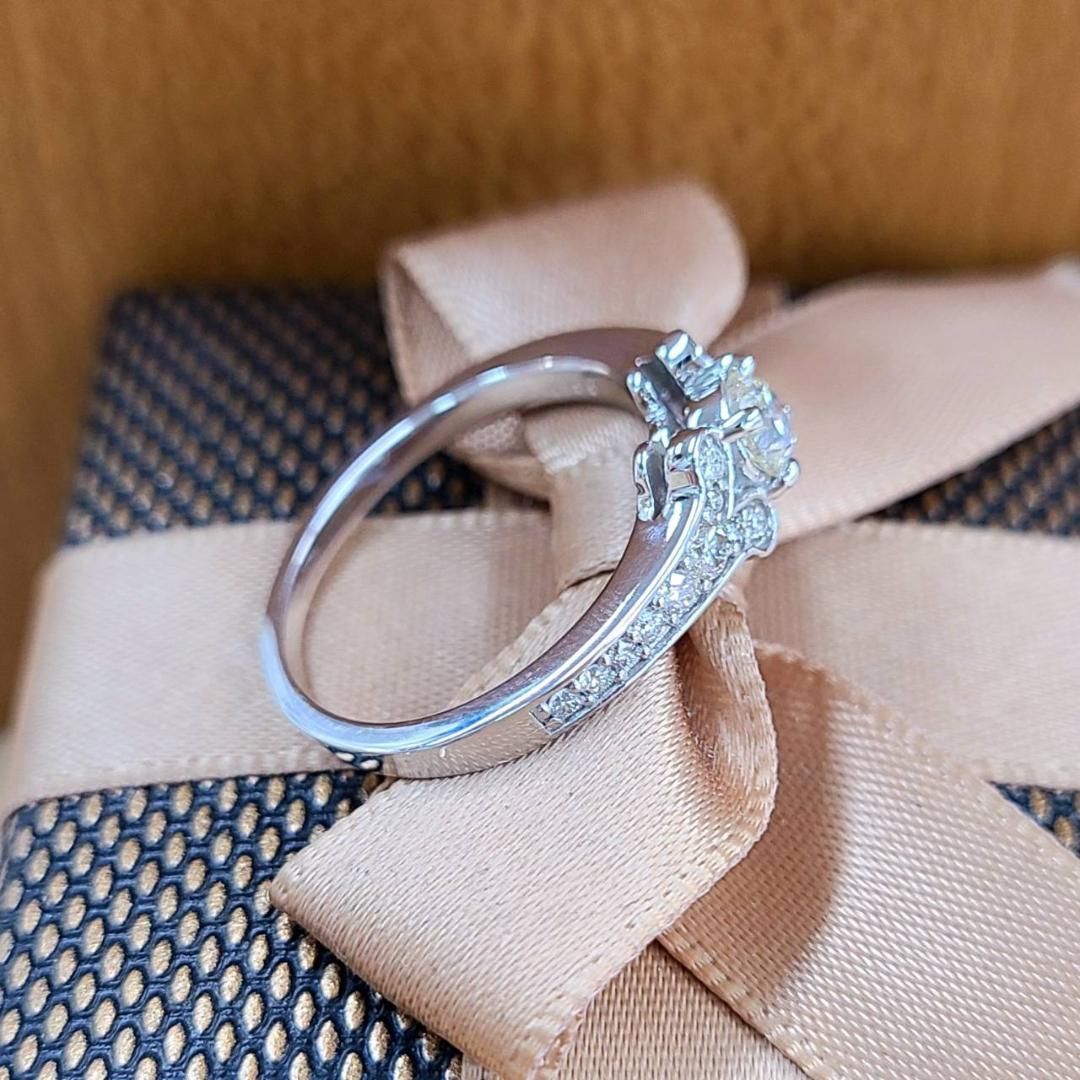 K*須様 ⭐月末まで値下げ⭐ダイヤモンドリング K18 ホワイトゴールド 　鑑別 上質 オシャレ 0.55ct ダイヤモンド K18 wg リング 鑑別書付 18金