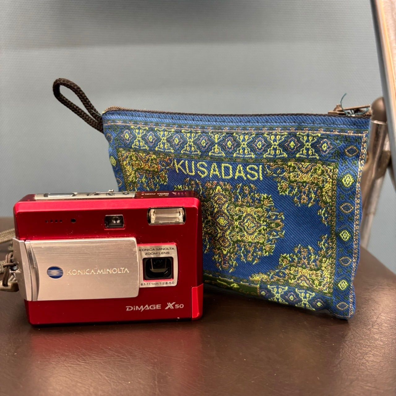 KONICA MINOLTA DiMAGE X50 レッド デジタルカメラ 976 - メルカリ