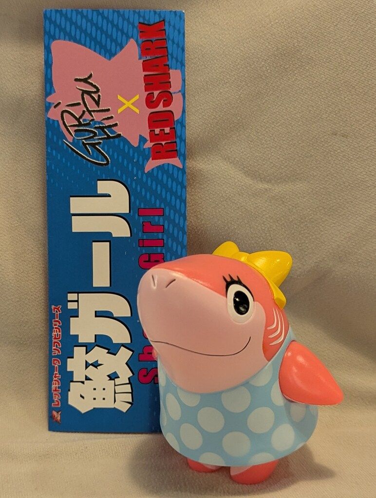 GURiHiRuxREDSHARK レッドシャーク ソフビシリーズ 鮫ガール