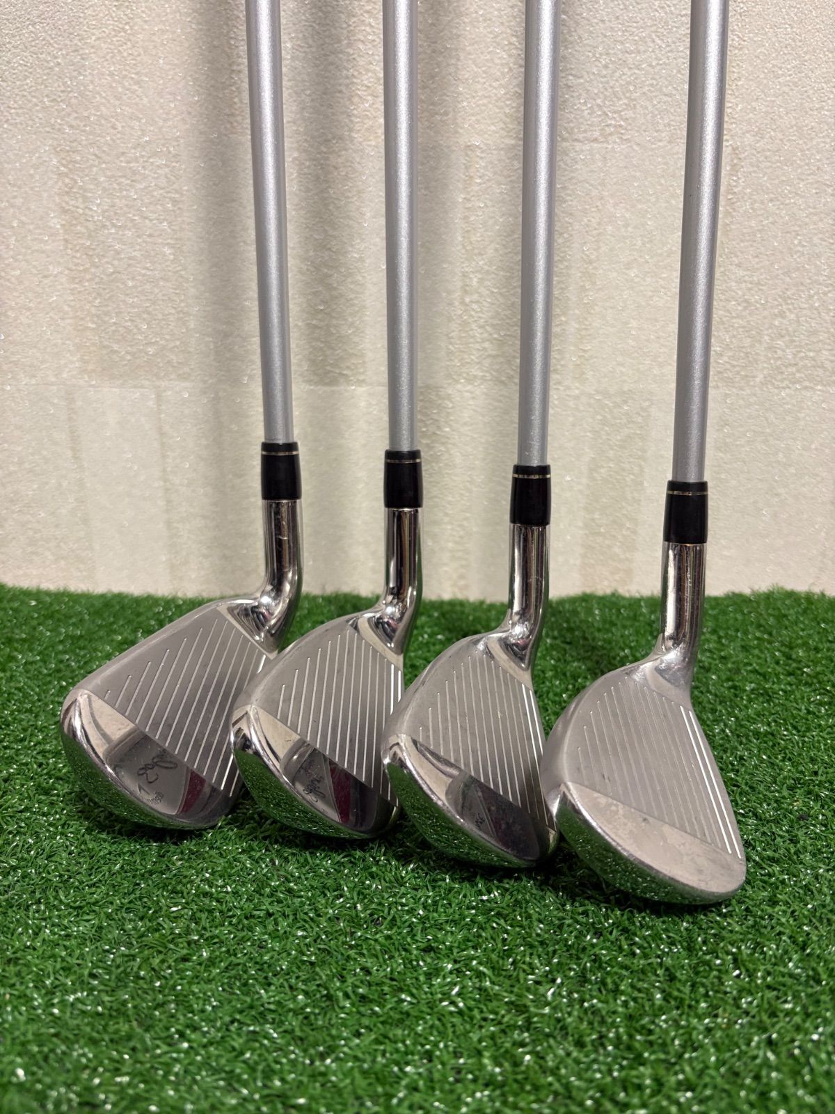 レディース！キャロウェイSOLAIREソレイルアイアンセット4本L