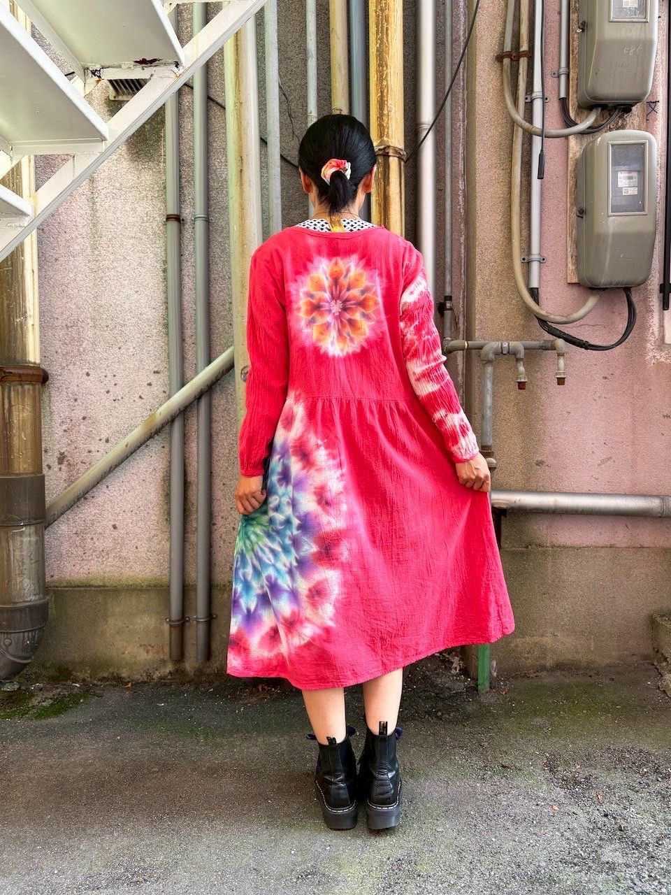 MARINEタイダイワンピース タイダイ 前開きのロングワンピース レッド 幻想的な大曼荼羅