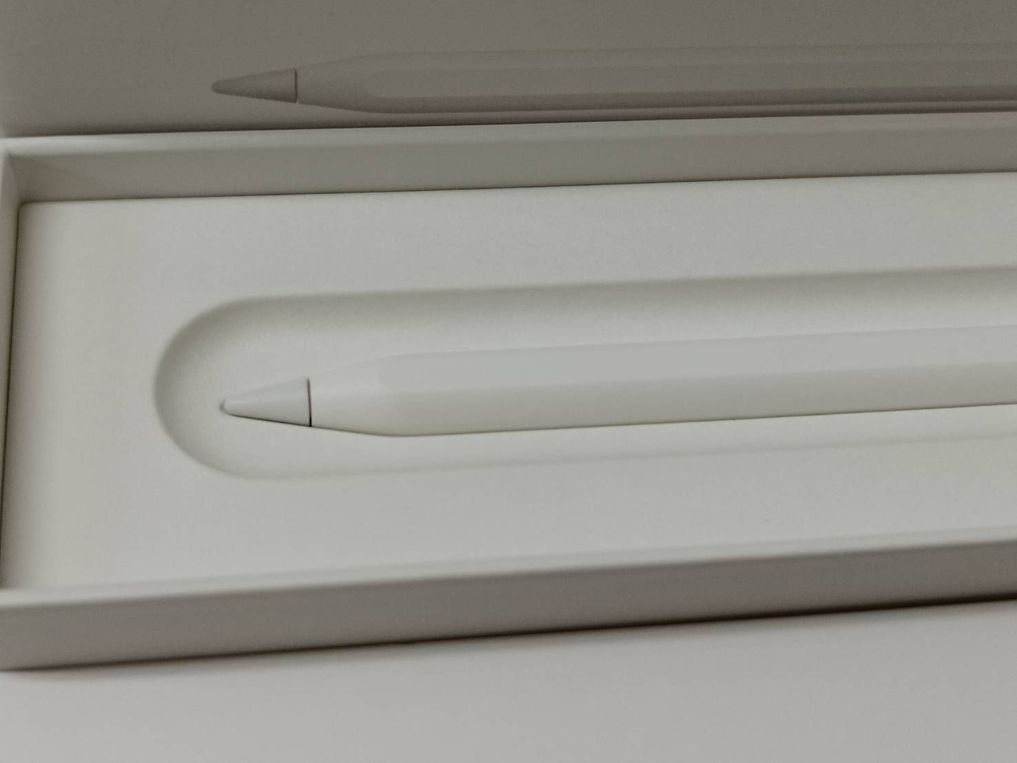 Apple Pencil 第2世代 MU8F2J/A A2051 Apple Pencil(第2世代) MU8F2J