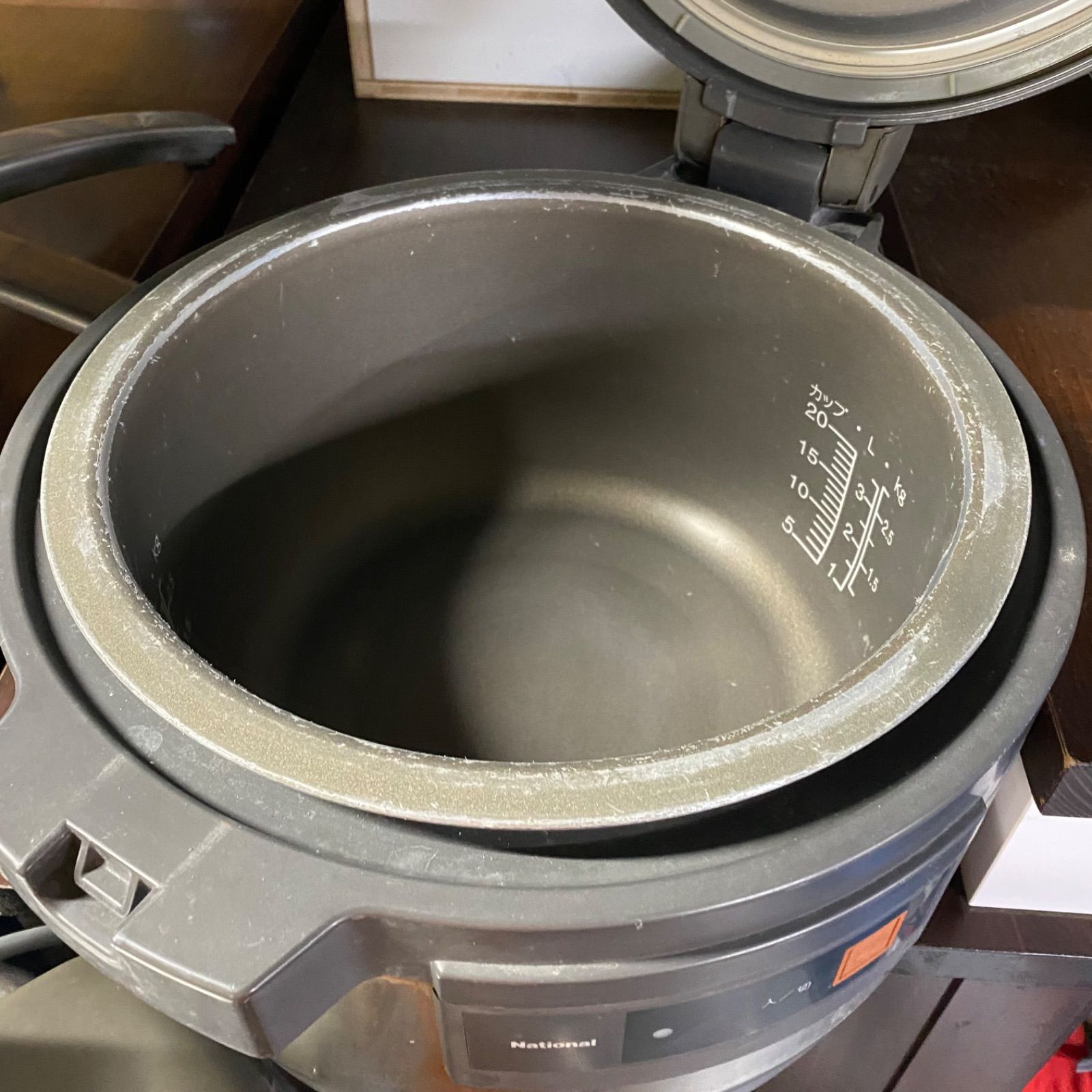 タイムセール☆【中古】ナショナル 業務用電子ジャー SK-J3600