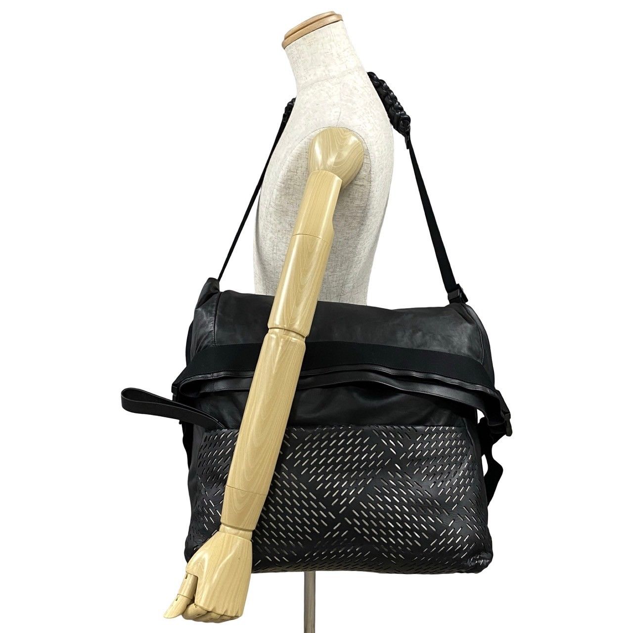 極美品希少 極 美品 希少品 BOTTEGA VENETA ボッテガヴェネタ イントレ 