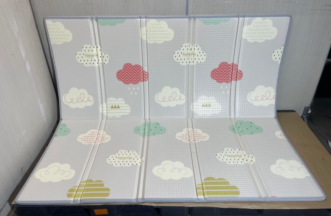 【極美品】プレイマット 折りたたみ 200×180×2cm 厚手 ベビー おしゃれ 防水