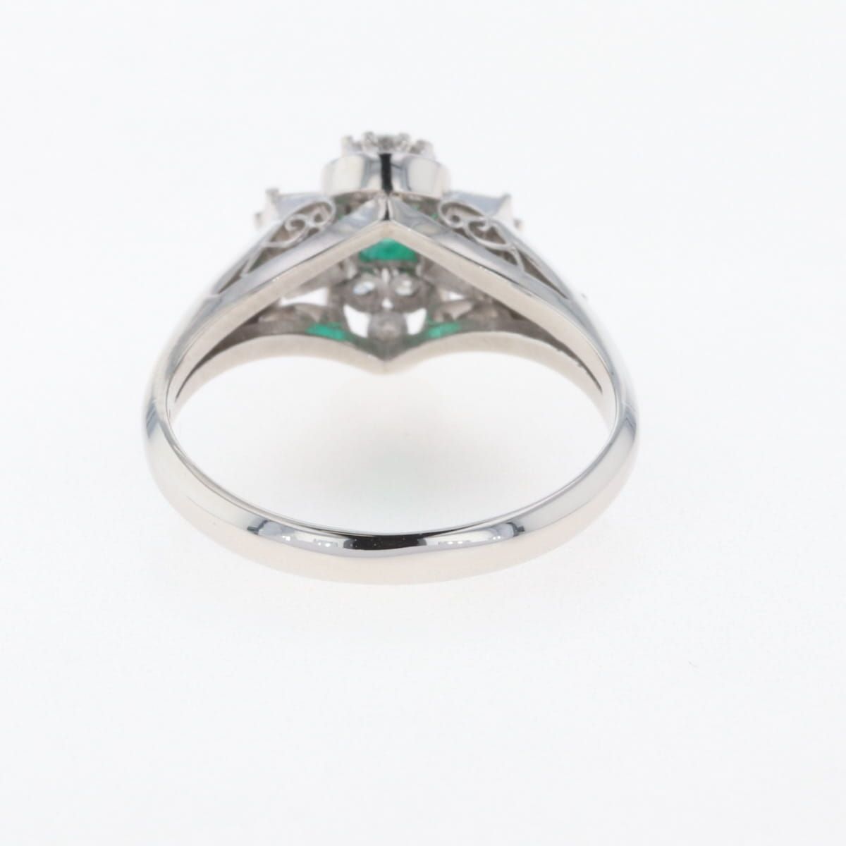 エメラルド デザインリング プラチナ 指輪 メレダイヤ リング 11号  