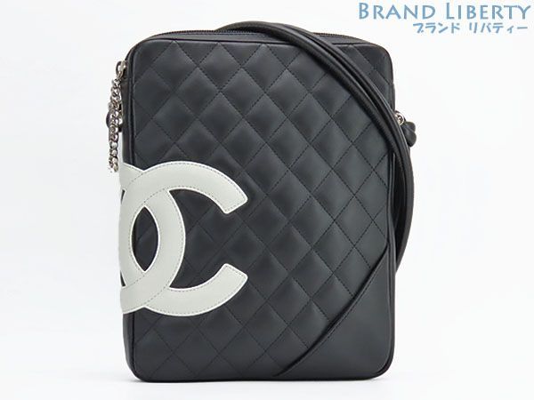 【新品同様】 シャネル　CHANEL カンボンライン　ココマーク　斜め掛け ショルダーバッグ　メッセンジャーバッグ　ポシェット ブラック ホワイト  ピンク カーフレザー A25178