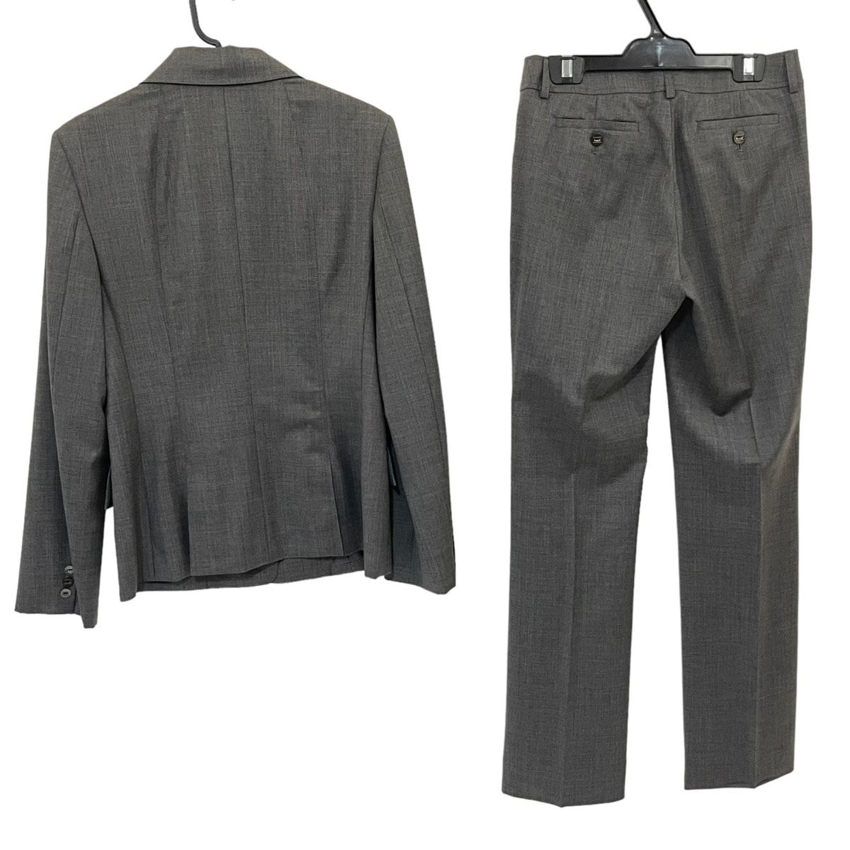 BURBERRY LONDON パンツスーツ　セットアップ　レディース　グレー BURBERRY LONDON パンツスーツ セットアップ レディース グレー