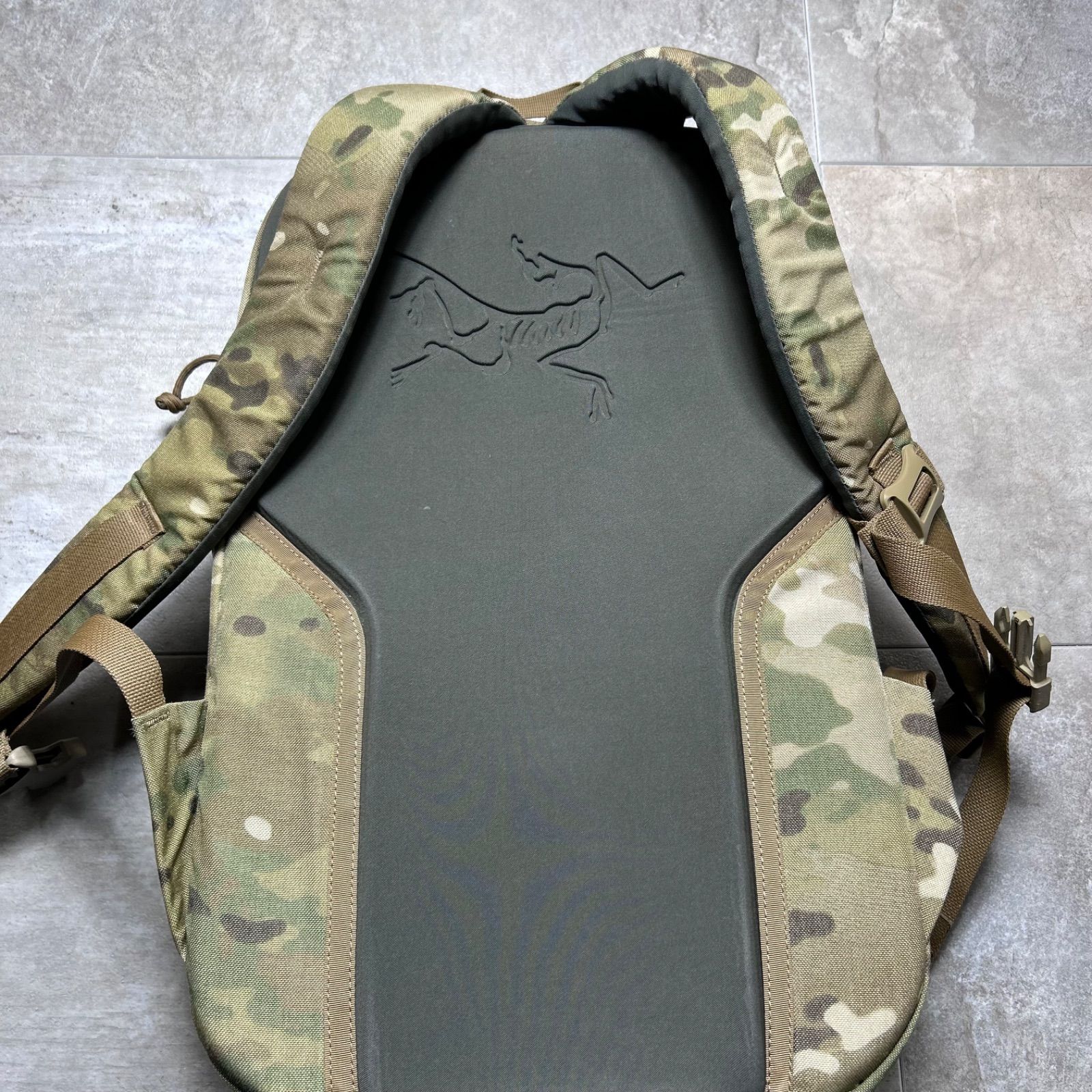ARC'TERYX LEAF SMU BLADE 21 Backpack カモフラ アークテリクス