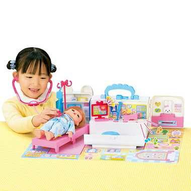 おしゃべりいっぱい うさぎさんきゅうきゅうしゃ