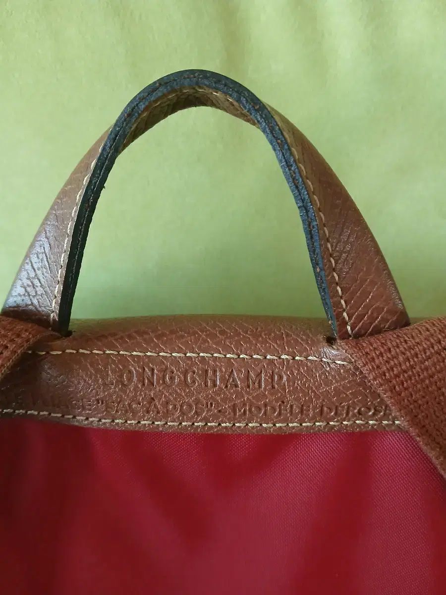 LONGCHAMP ロンシャン レザーリュック シボ革 ロゴ型押し オールレザー LONGCHAMP ロンシャン レザーリュック シボ革 ロゴ型押し オール