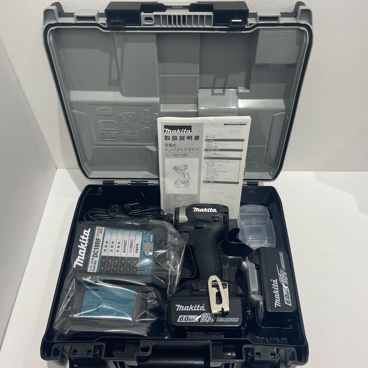 充電式インパクトドライバ