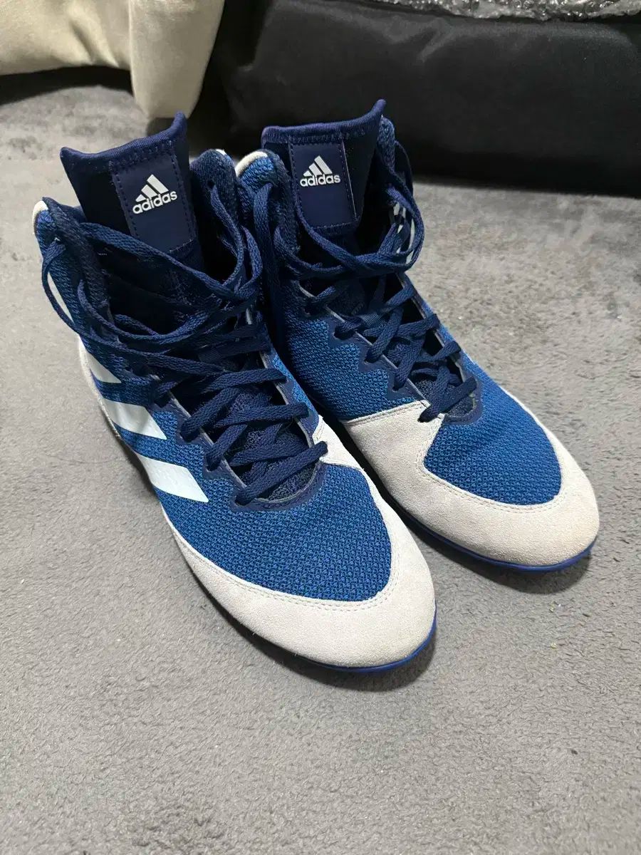 adidas アディダス マットウィザード 5 レスリングシューズ ボクシング シューズ 270