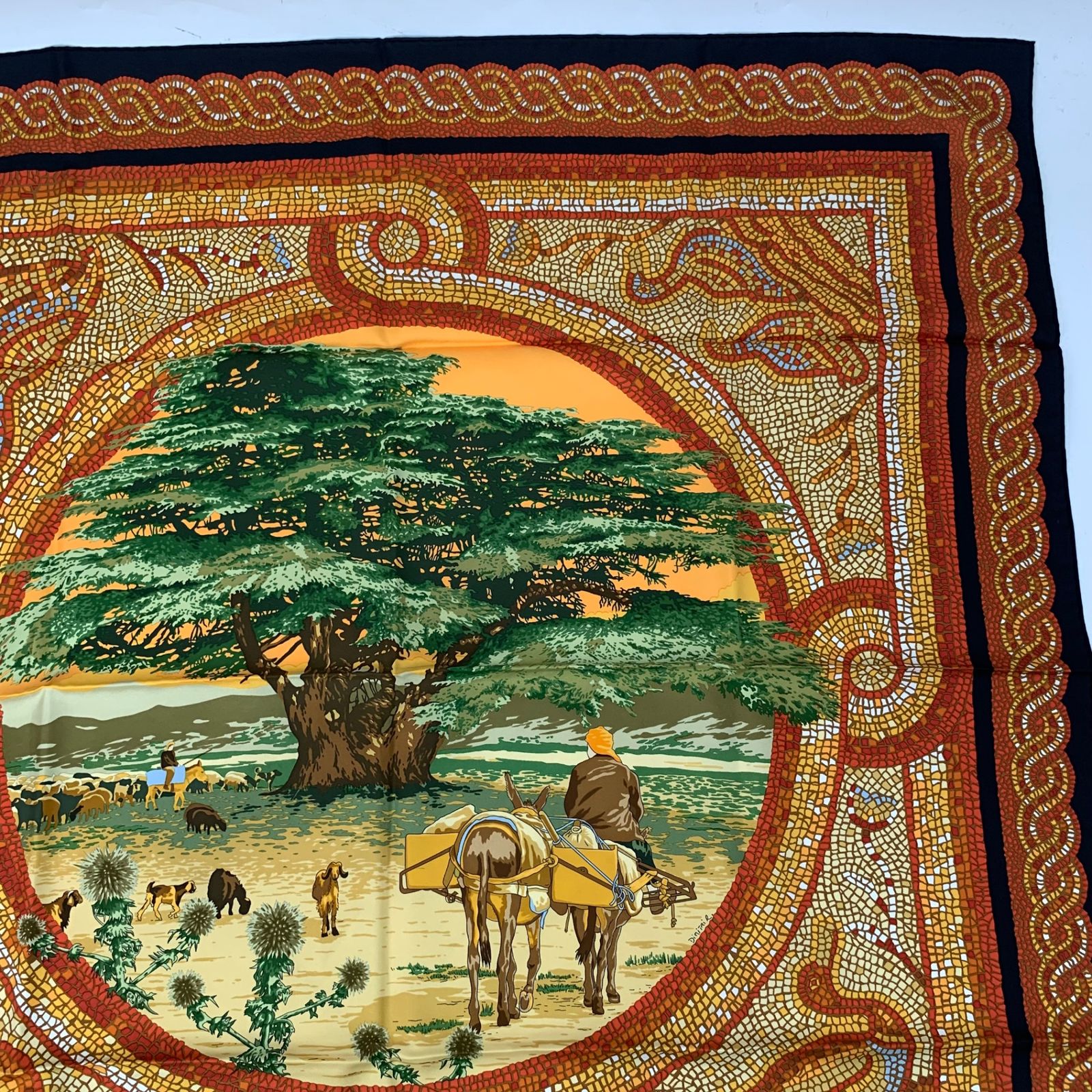 エルメス　スカーフ　SOUS LE CEDRE　ヒマラヤ杉の下で 新品同様 希少 HERMES エルメス カレ90 ヒマラヤ杉の下で SOUS
