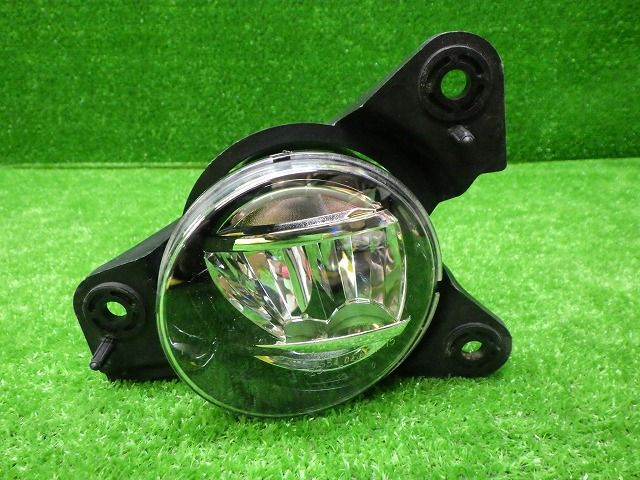 ダイナ　デュトロ　トヨエース　LED　左フォグランプ　37-23　24V　241223053