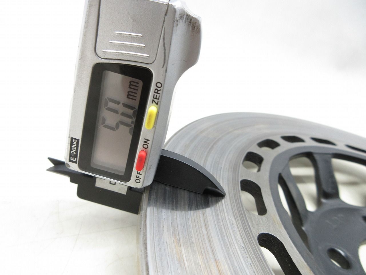 フロントディスクローター