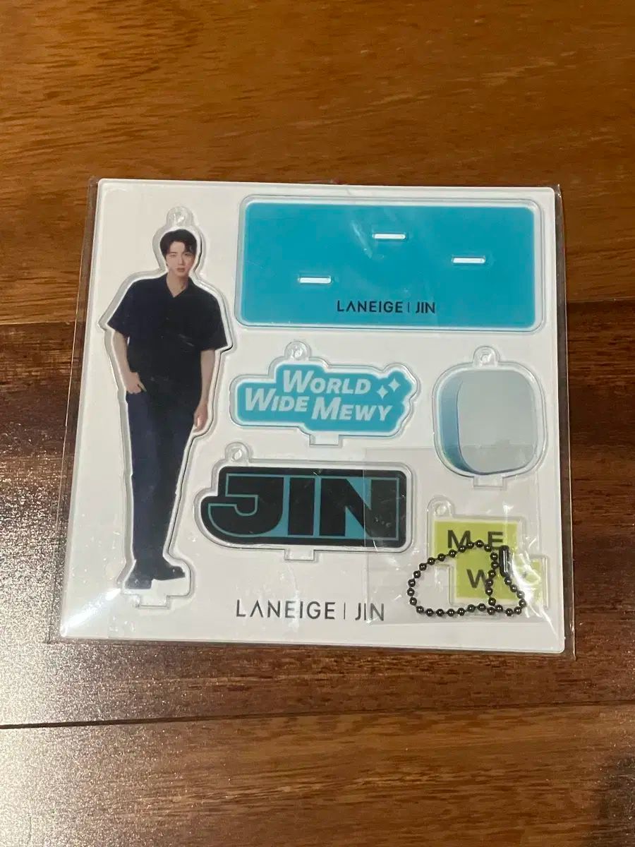 ラネージュ ジン(JIN・ソクジン) 等身大パネル 新品 - メルカリ