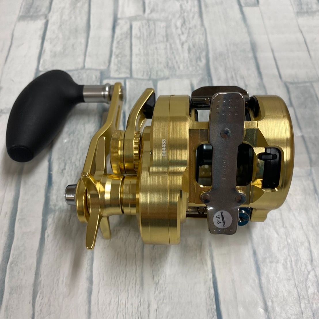 オシアコンクエストリミテッド301PG(左ハンドル) 新品シマノ 22オシア