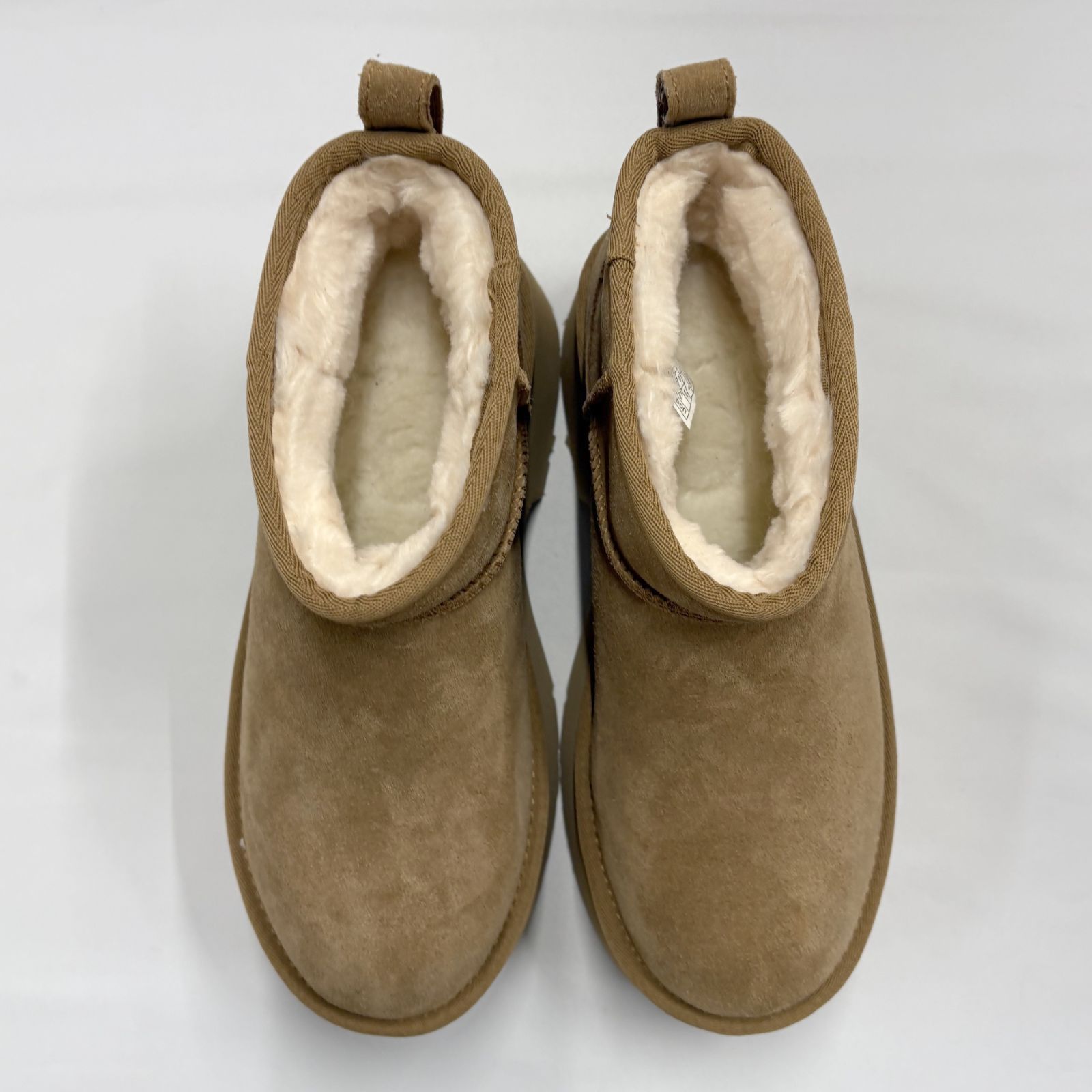 7（24cm）【新品未使用訳アリ】UGG Classic Ultra Mini New
