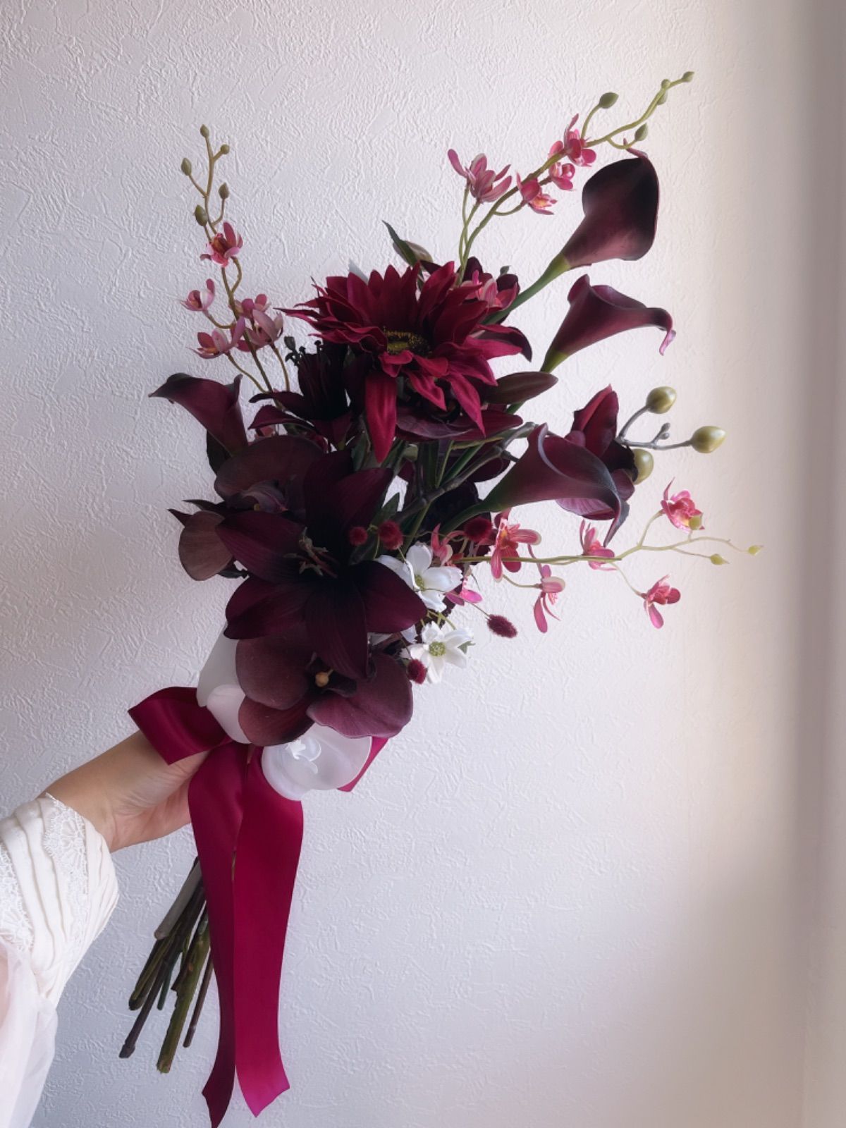 ボルドーカラー♡ブラウンのシックなウェディングブーケ＆ブートニア  