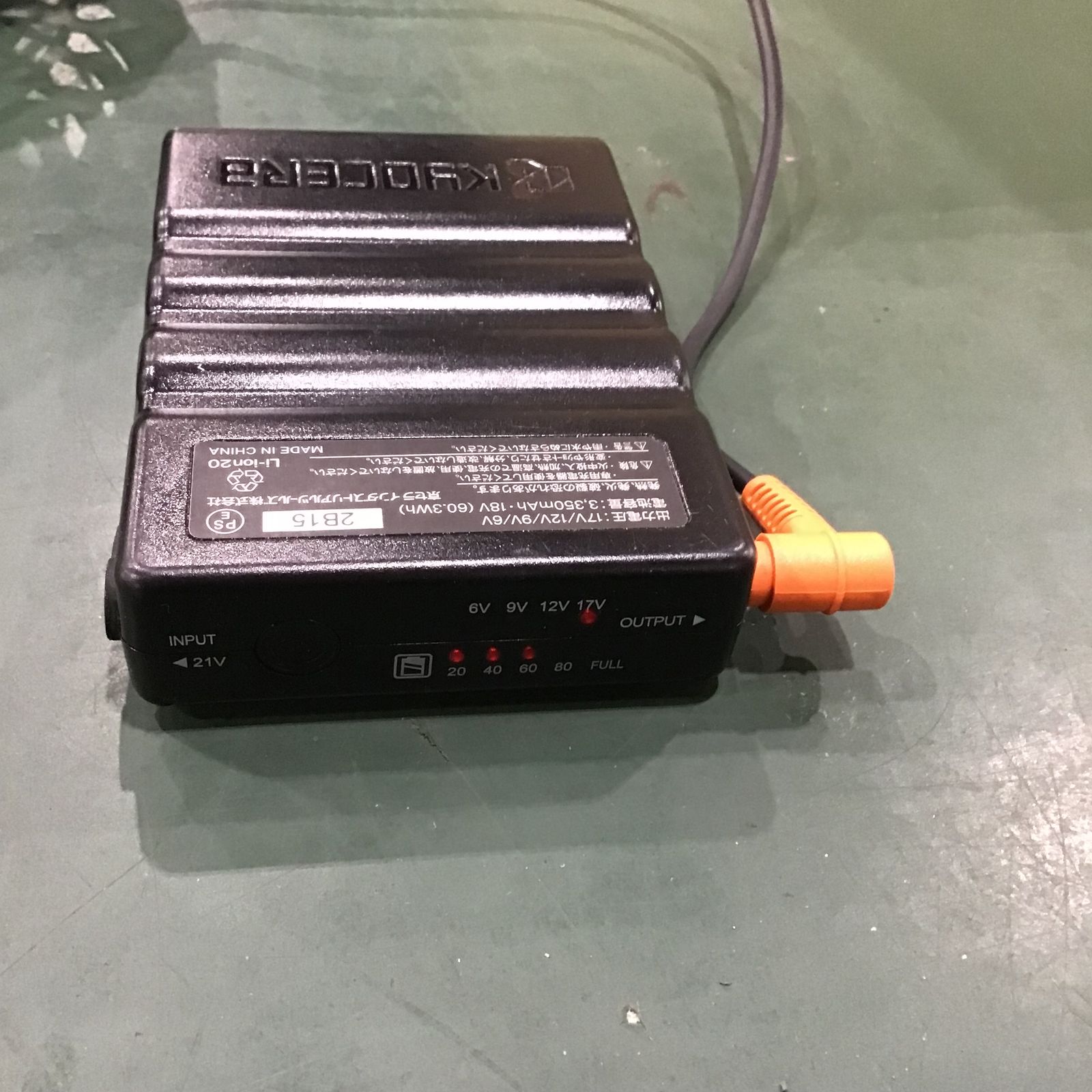 BURTLE バッテリー17Vファンセット（充電器無し） BURTLE バッテリー17Vファンセット（充電器無し） Amazon.co.jp