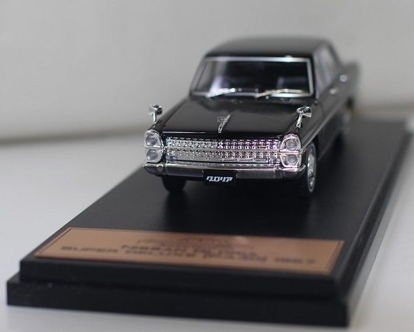 USED 1/43 国産名車プレミアムコレクション 日産 グロリア