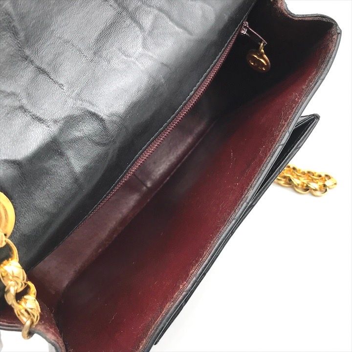 CHANEL シャネル