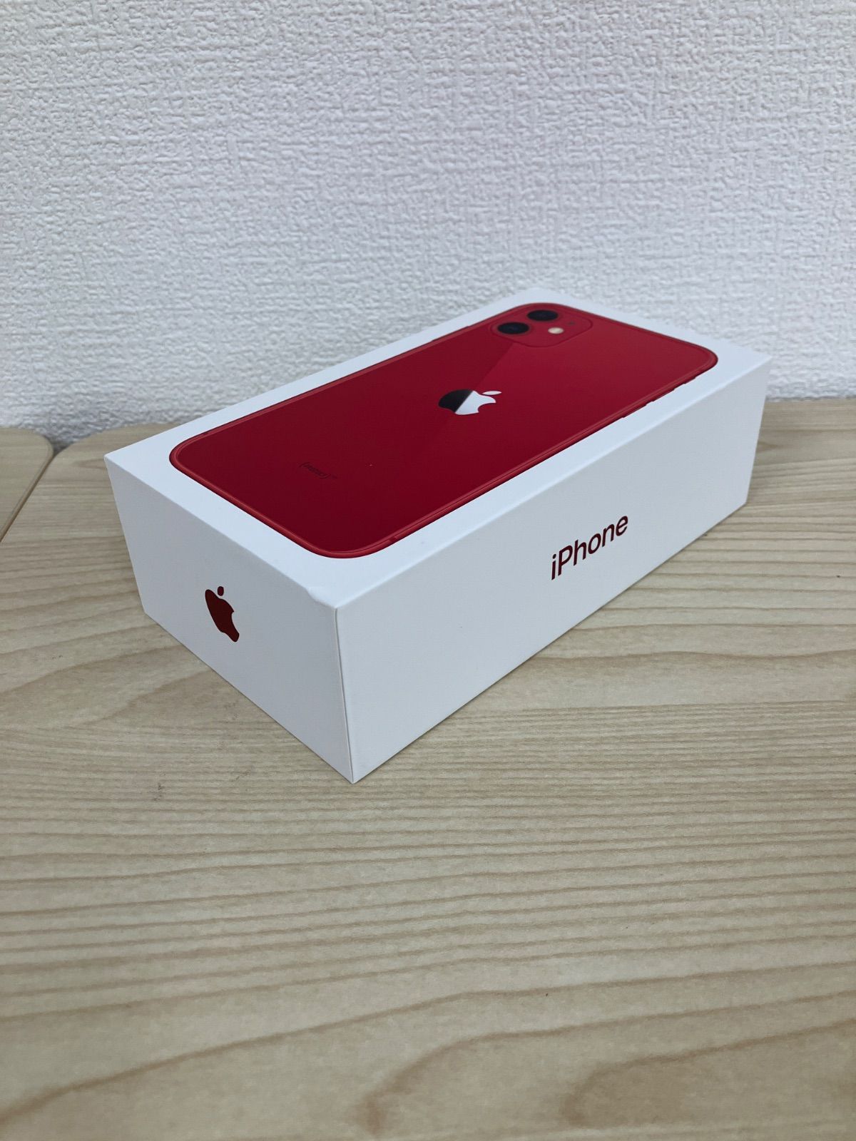 P/iPhone11/64GB/レッド - メルカリ