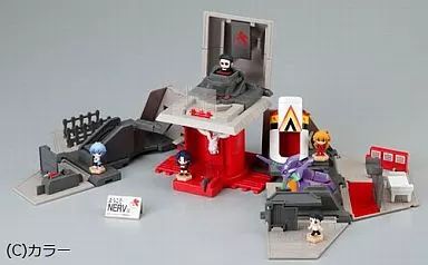 食玩　トレーディングフィギュア　全5種セット EVANGELION ようこそNERV基地 中古】食玩 トレーディングフィギュア 全5種セット EVANGELION