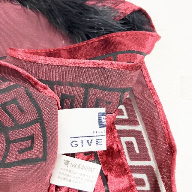 GIVENCHY マフラー 【レッド】 GIVENCHY(ジバンシィ) マフラー(メンズ) - 海外通販のBUYMA