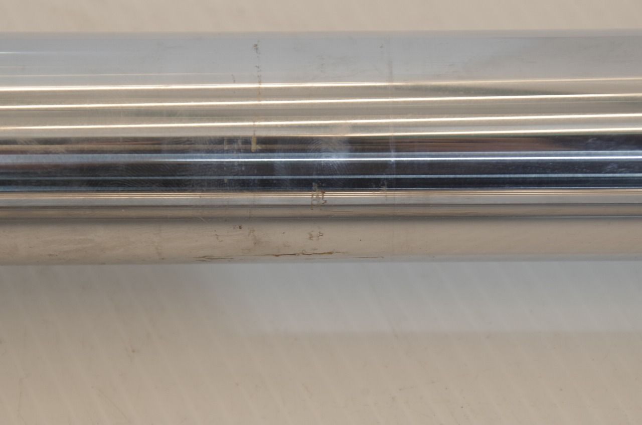 フロントフォーク左右