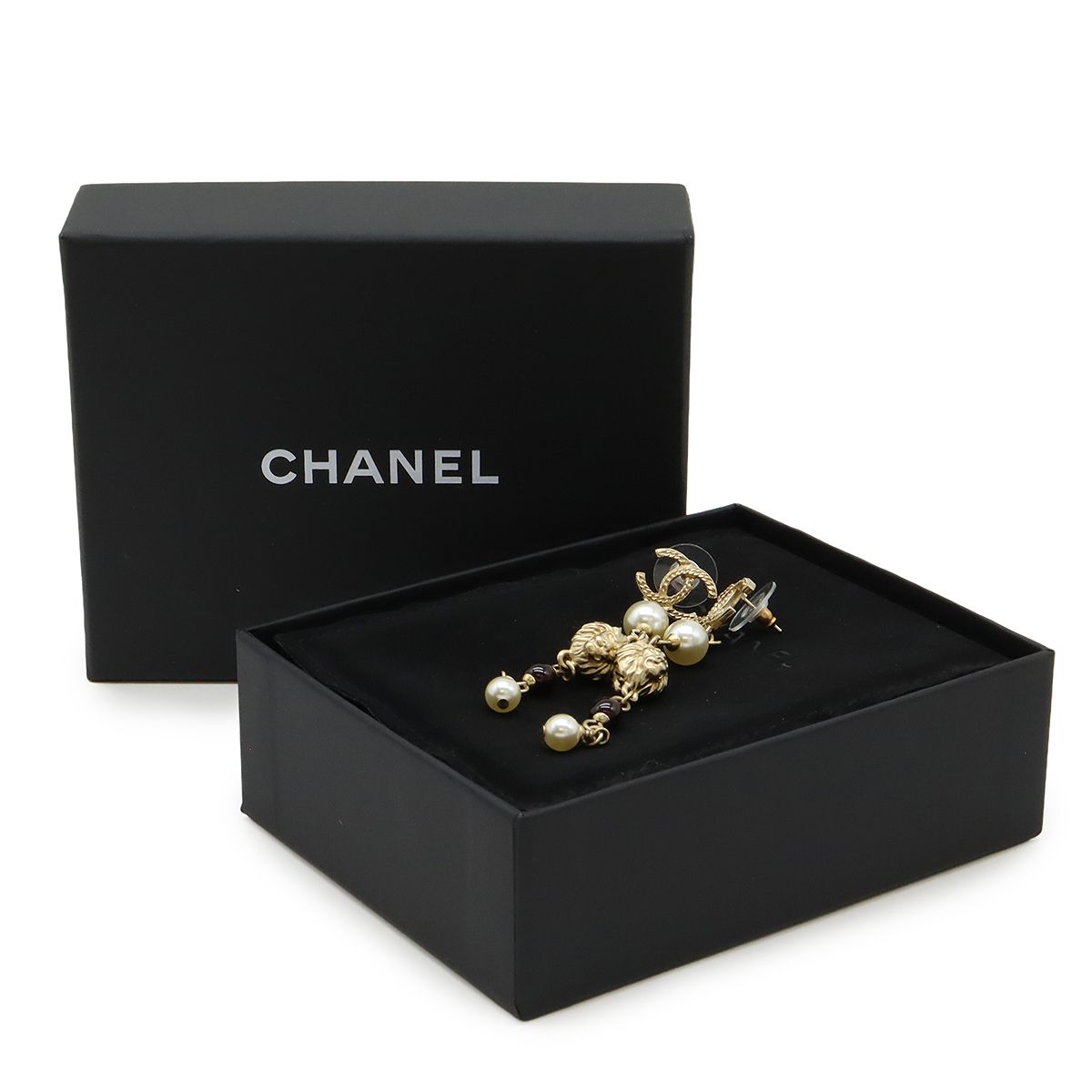 箱付き！CHANEL♡シャネル パール ココマーク スイングピアス CHANEL シャネル ココマーク スイング イヤリング フェイク