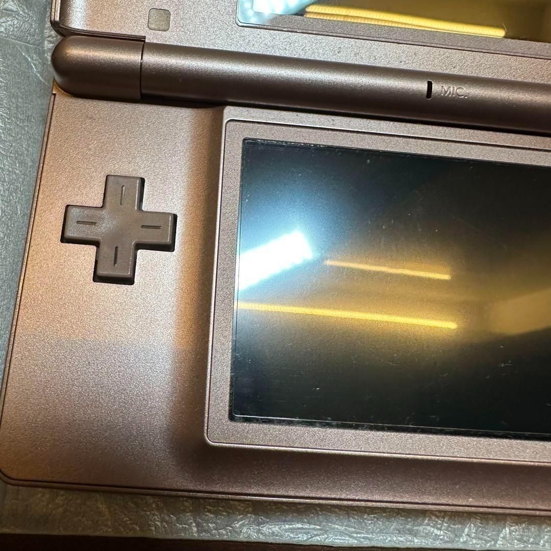 本体 メタリックロゼ