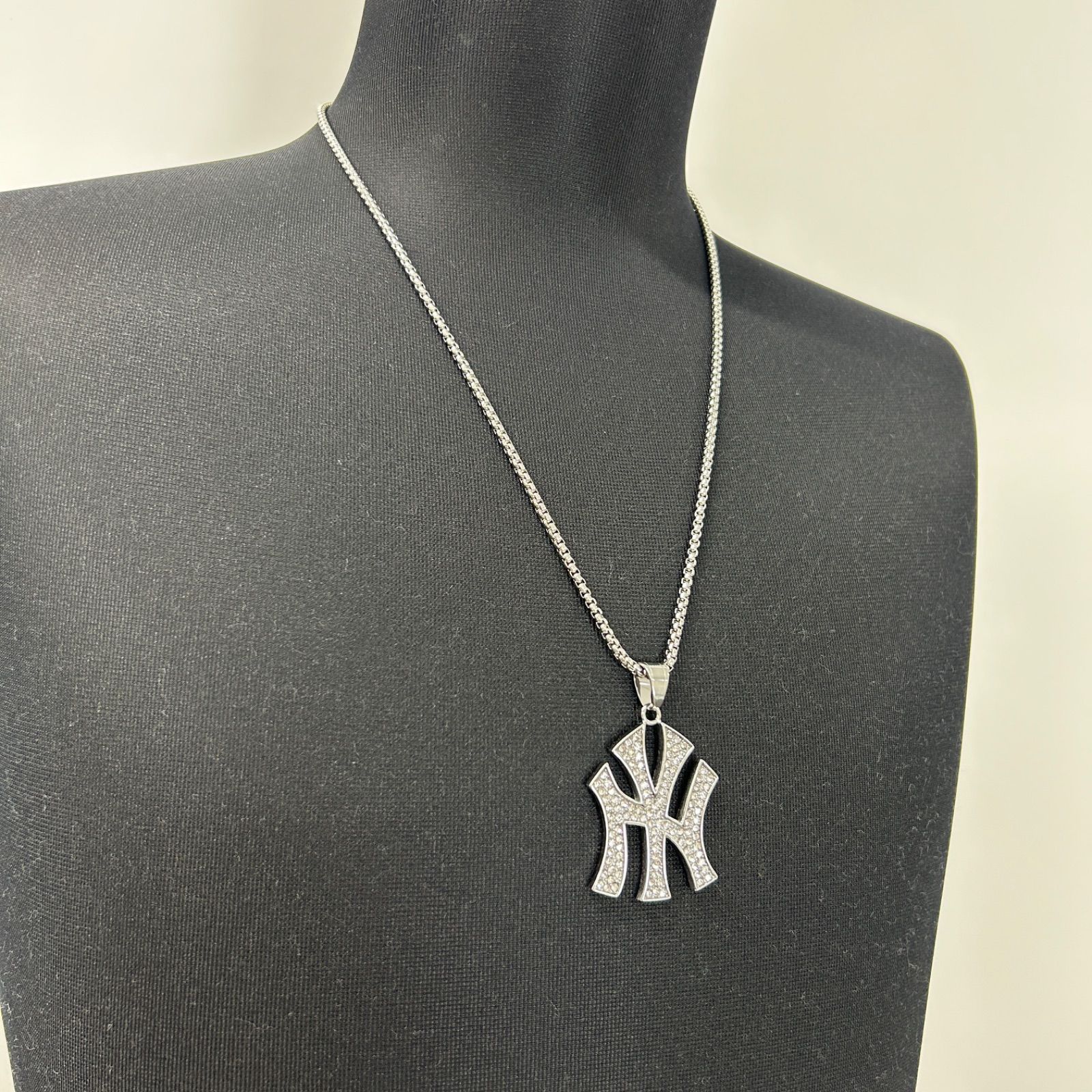 着画ありhip hopBBOYLA NY ロゴ ネックレスセットブリンブリン 新作】【ブリンブリンラインストーンNYネックレス（ゴールド