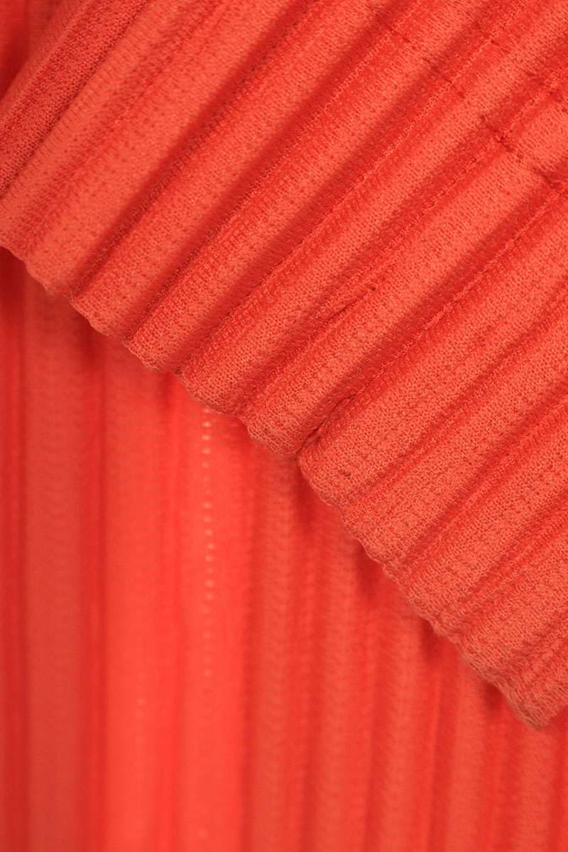 オムプリッセイッセイミヤケ HP43JF136 サイドスリットプリーツロング  