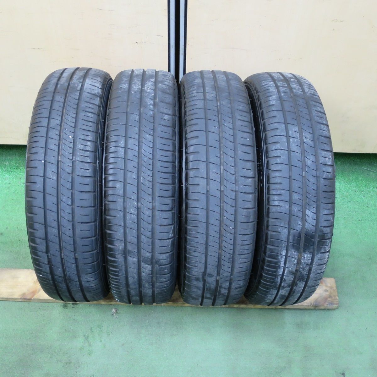 65R14 ダンロップ