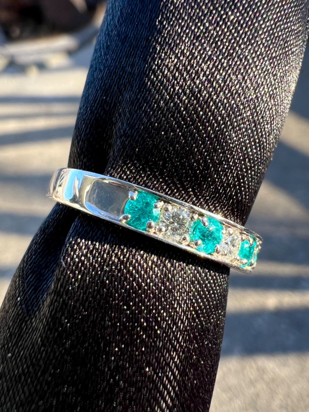 Pt900ブラジル産パライバトルマリンダイヤモンドリング JGGL鑑別書付属