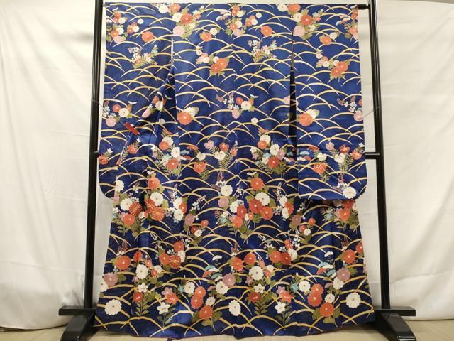 振袖フルセット　駒刺繍　地紙花文　金彩正絹 豪華 振袖 駒刺繍 絞り 御所車花文 金彩 正絹 逸品 成人式 大学