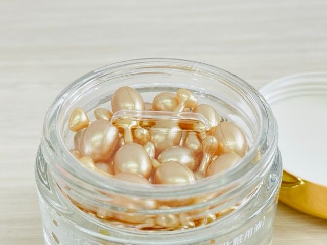 未使用 BIODROGA BIONEGE ビオネージュ リバイタライジング カプセル