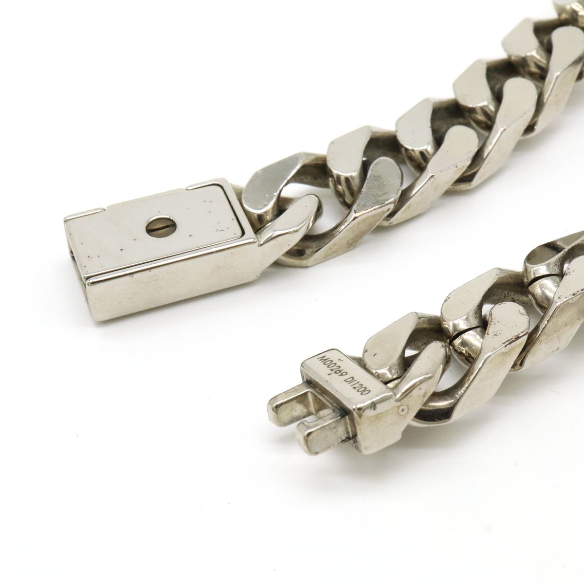 LOUIS VUITTON ルイヴィトン モノグラム ロゴプレート チェーン