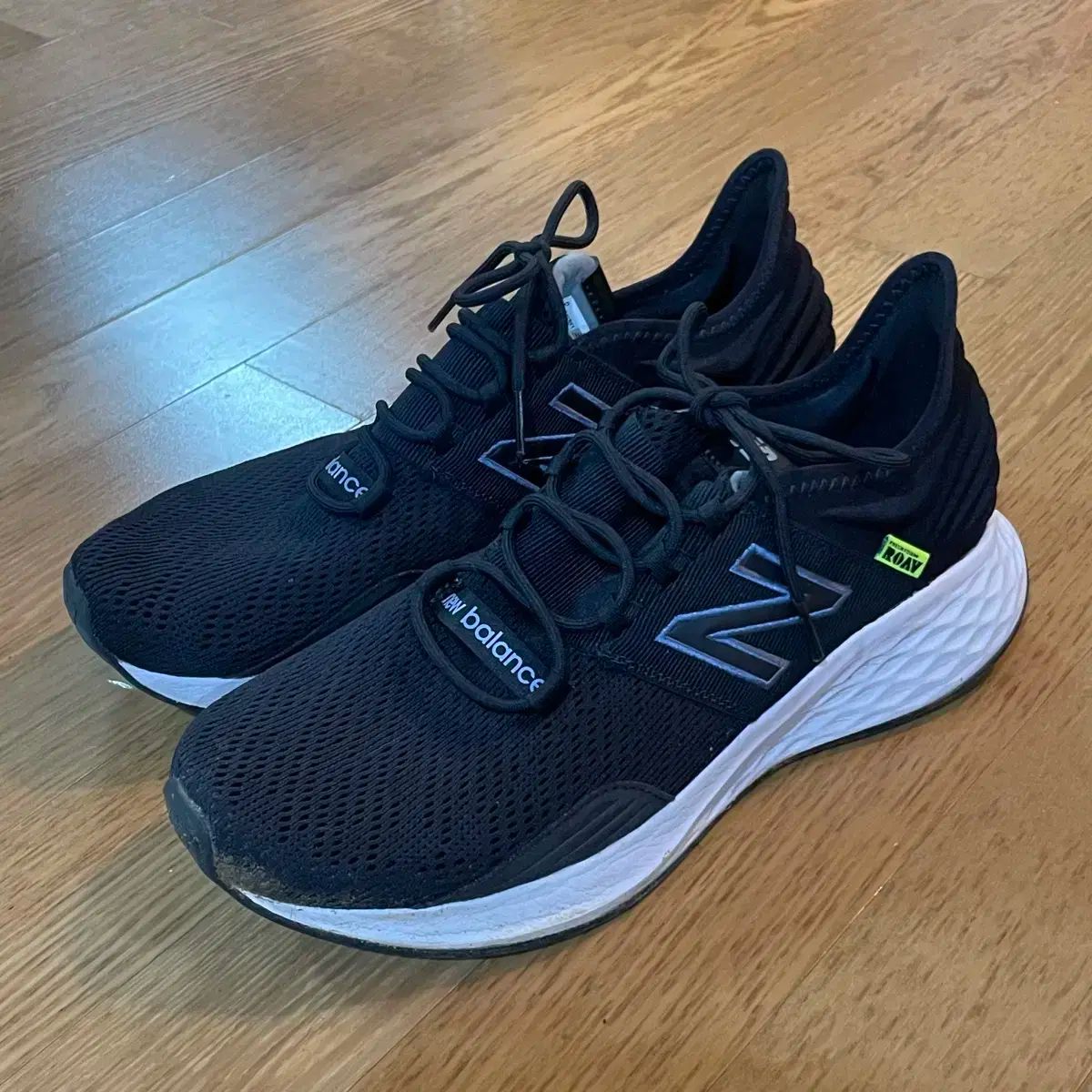 ランニングシューズ 285