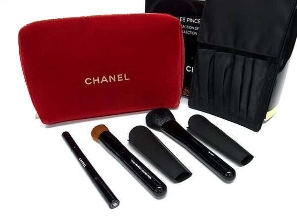 □新品□未使用□ CHANEL シャネル レ パンソー ドゥ シャネル 2019 メイクブラシセット 化粧ブラシ ポーチ 3本セット レッド系  FA1204 - メルカリ