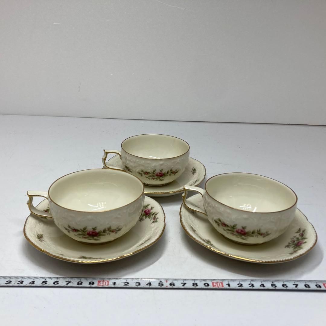 キャビネット トリオ