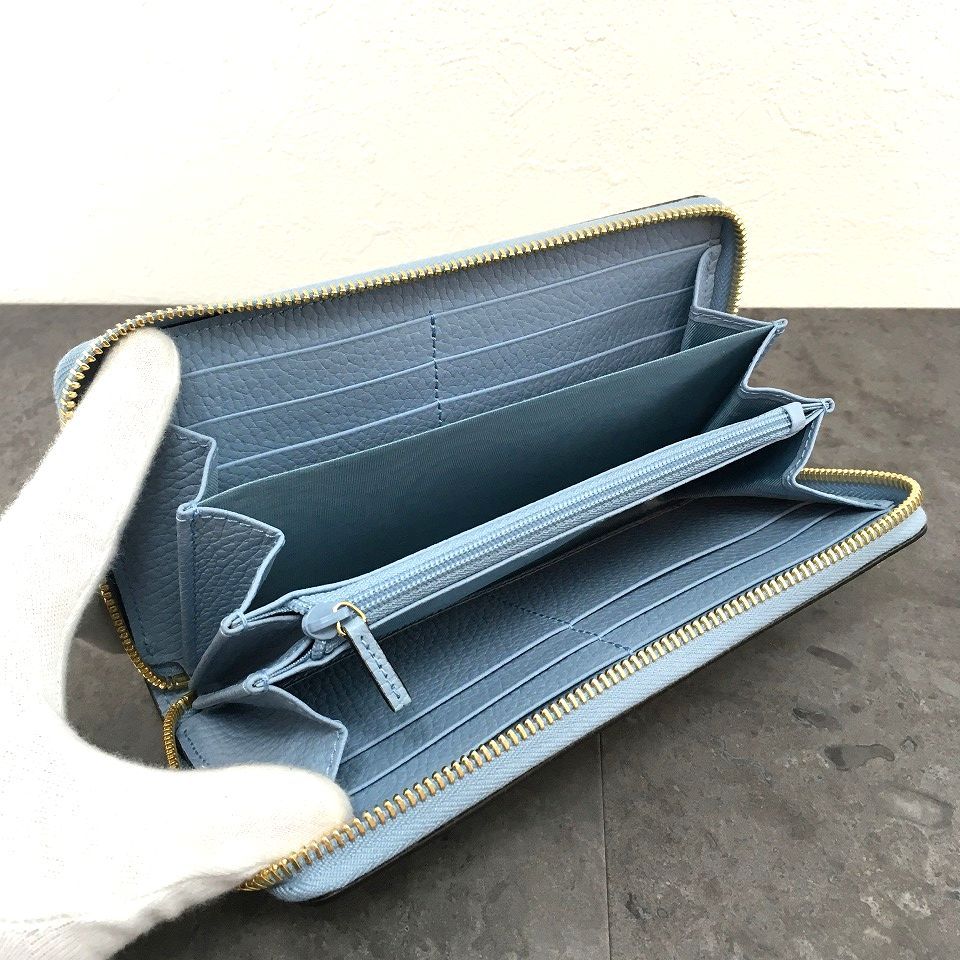 送料込み！ 未使用品 GUCCI ジップウォレット 456117 箱付き 142