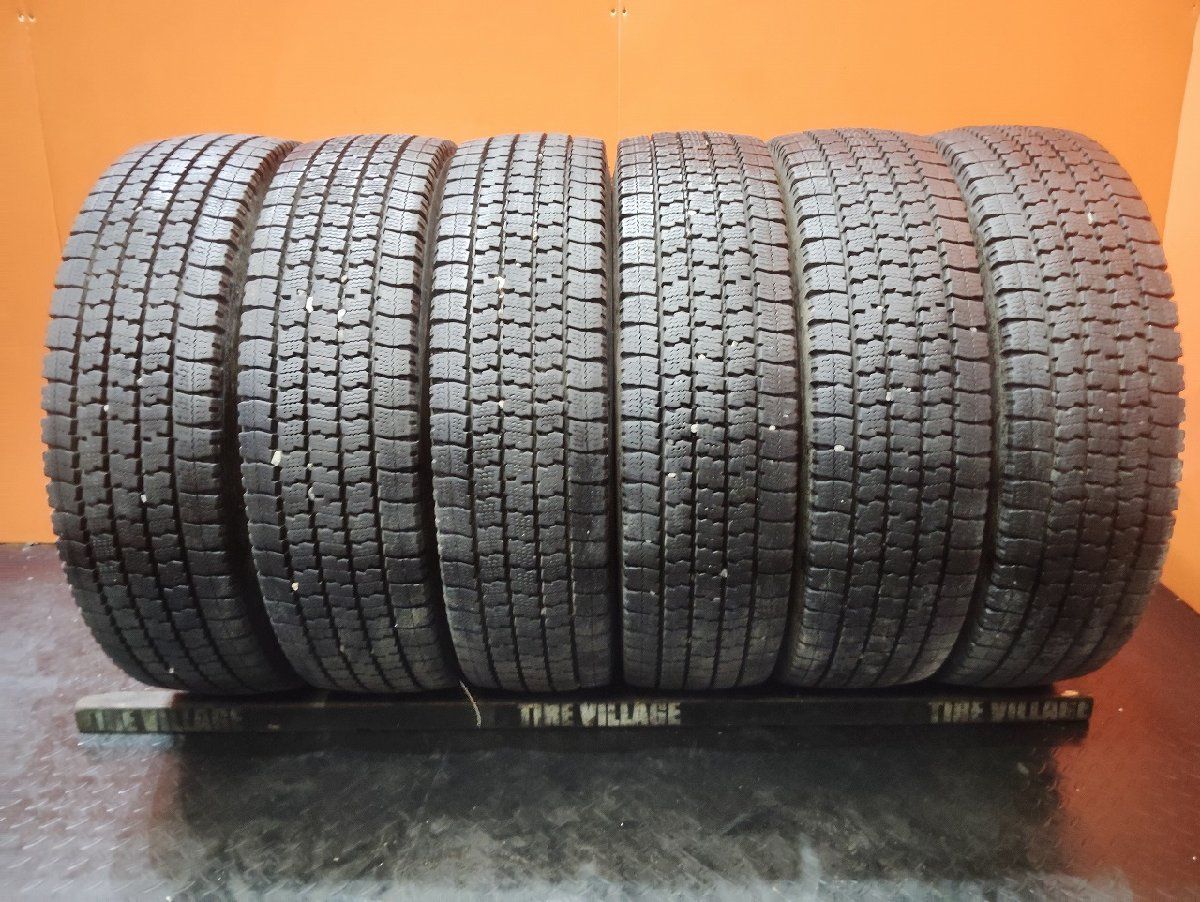 TOYO TIRES DELVEX M935 205/70R17.5 115/113N LT 極上バリ山6本価格 X 