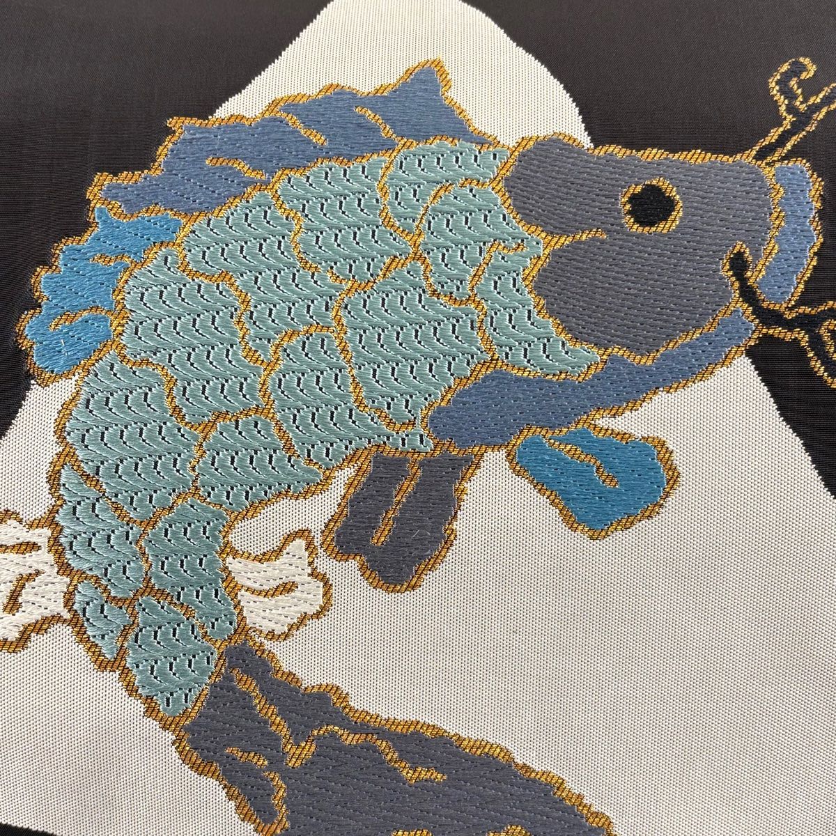 袋帯 美品 秀品 関西仕立て 魚 唐織 金糸 黒 お太鼓柄 正絹