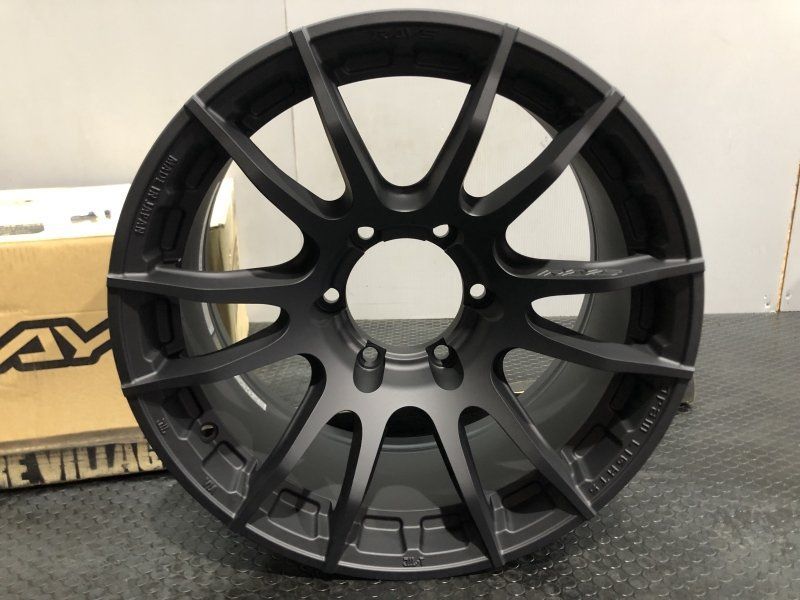 RAYS gramLIGHT 57 XR-X レイズ グラムライツ 17インチ 4本 8J6HPCD139.7±0 ブラック グラファイト パジェロ ランクル等 MHZ817