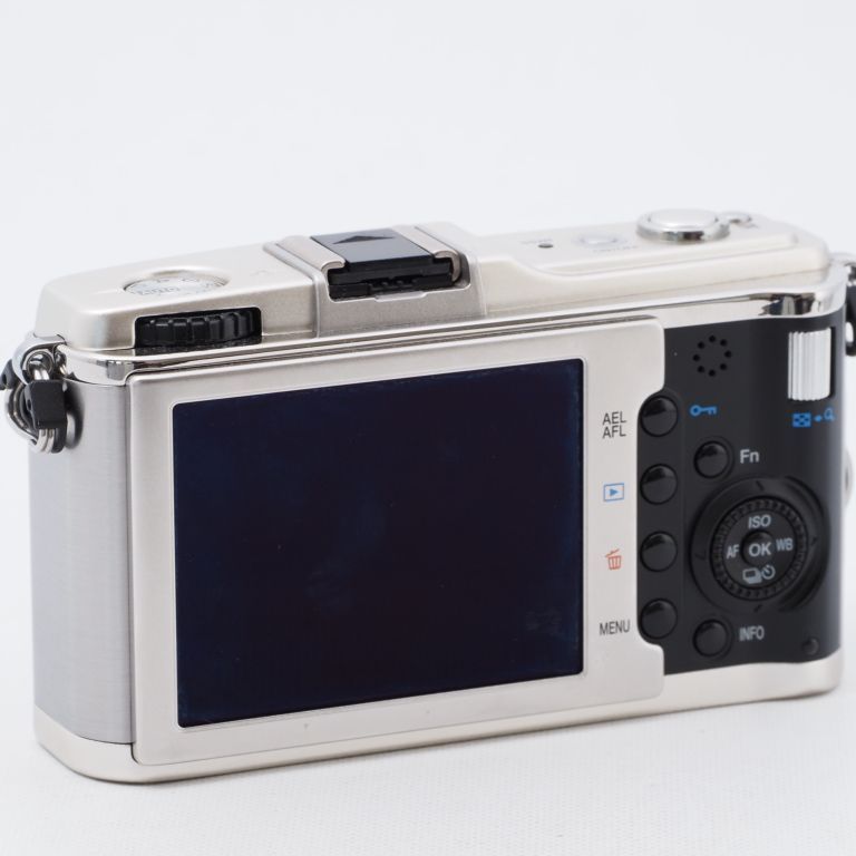 OLYMPUS ミラーレス一眼 E-P1 ボディ シルバー E-P1 BODY-SLV - メルカリ